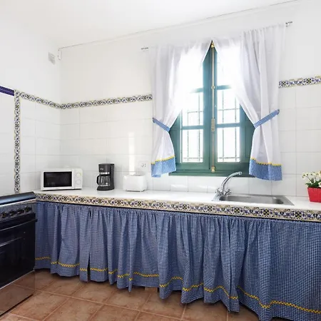 Casa Rural La Sombrera I With Pool